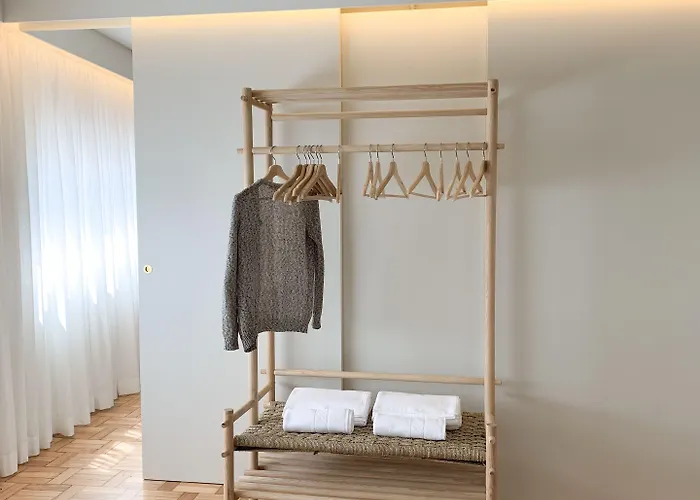 Sleep In Office Apartment *