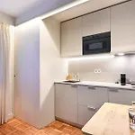 Appartement Sleep In Office *